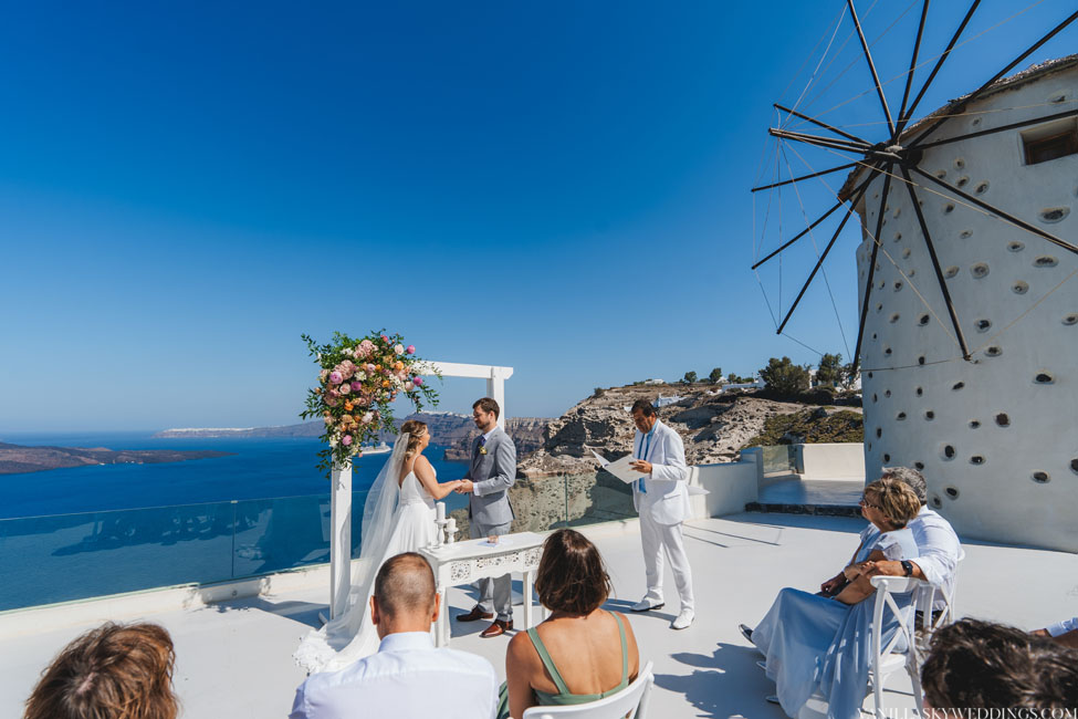santorini-greece-wedding-package-el-viento-villa-with-guests